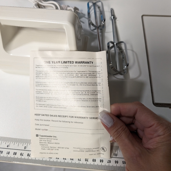 Toastmaster Mod, 1744 Hand Mixer Portable Beaters 5 Speed White Electric, Tested - Picture 6 of 13